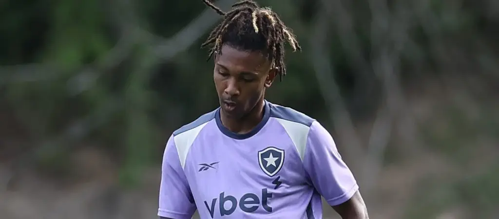 Clube português fecha a contratação de zagueiro do Botafogo
