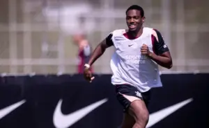Corinthians tem desfalque de André contra o Red Bull Bragantino