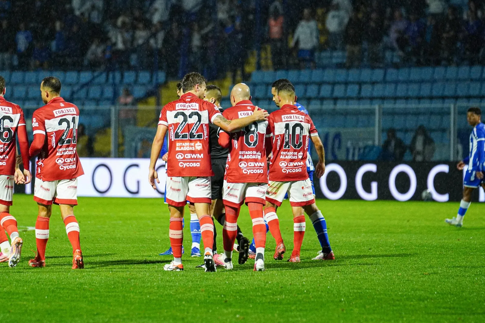 CRB bate Avaí Série B