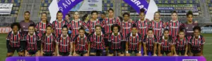 PAULISTÃO F: São Paulo vence Santos e cola no G-2