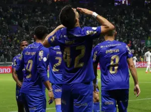 Palmeiras 3 x 0 Santos - Verdão celebra 112 anos com show em campo