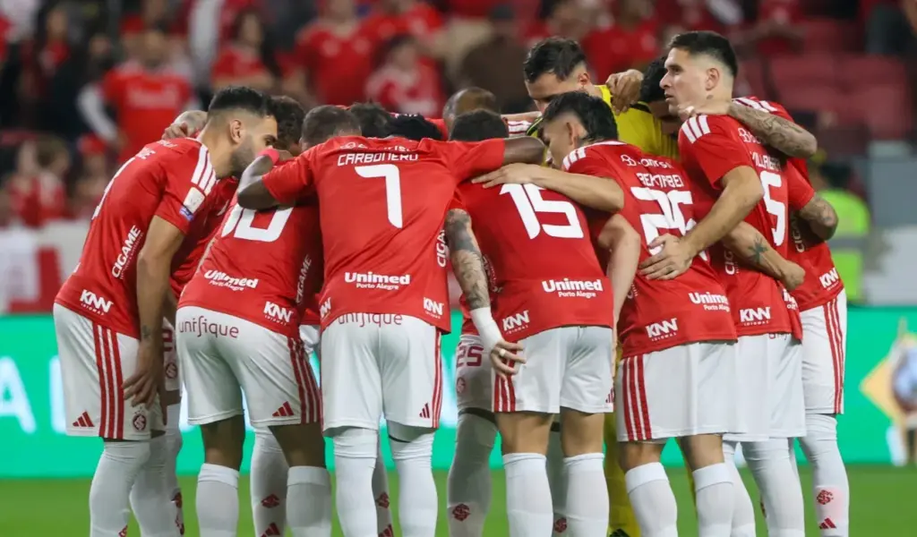 Internacional x Atlético-MG - Onde assistir, escalações e momento no Brasileirão