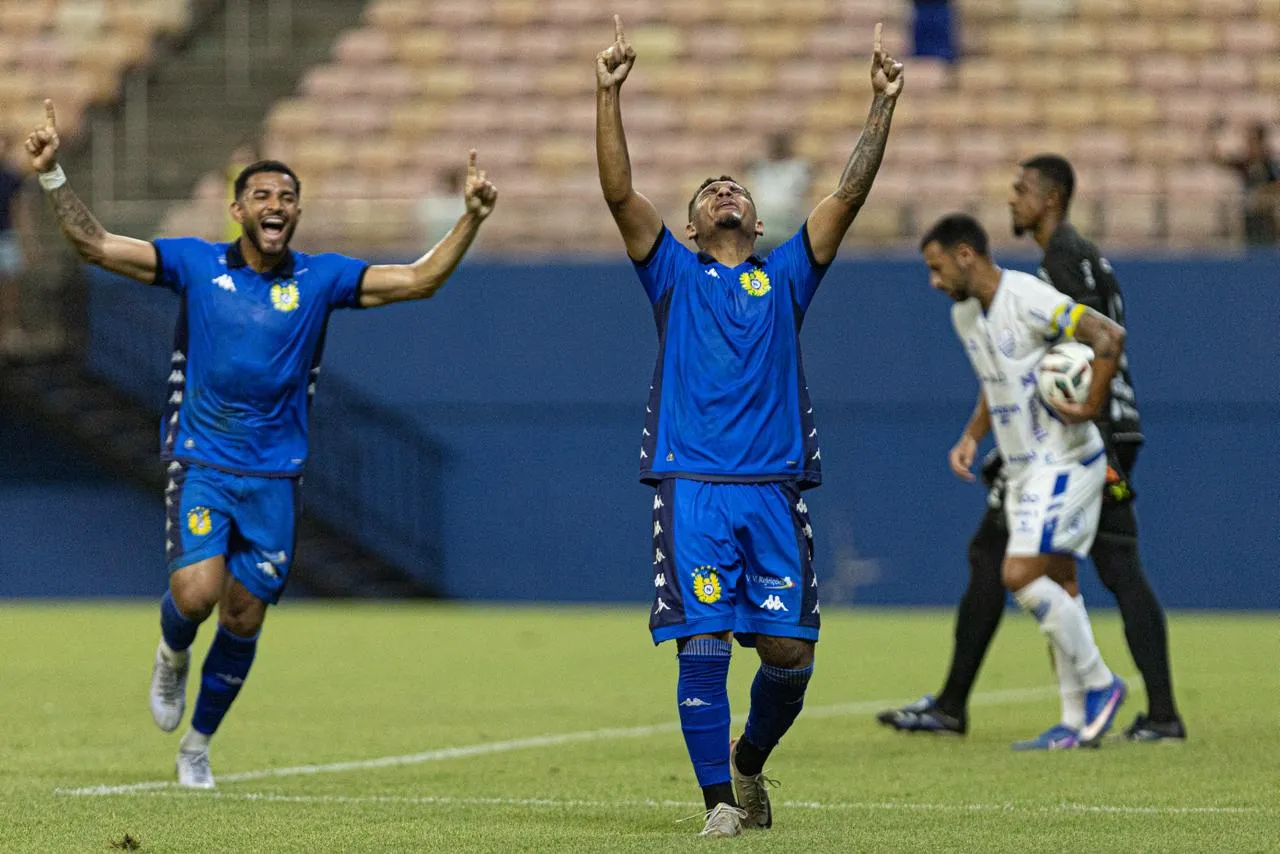 Nacional-AM bate CSA Série D