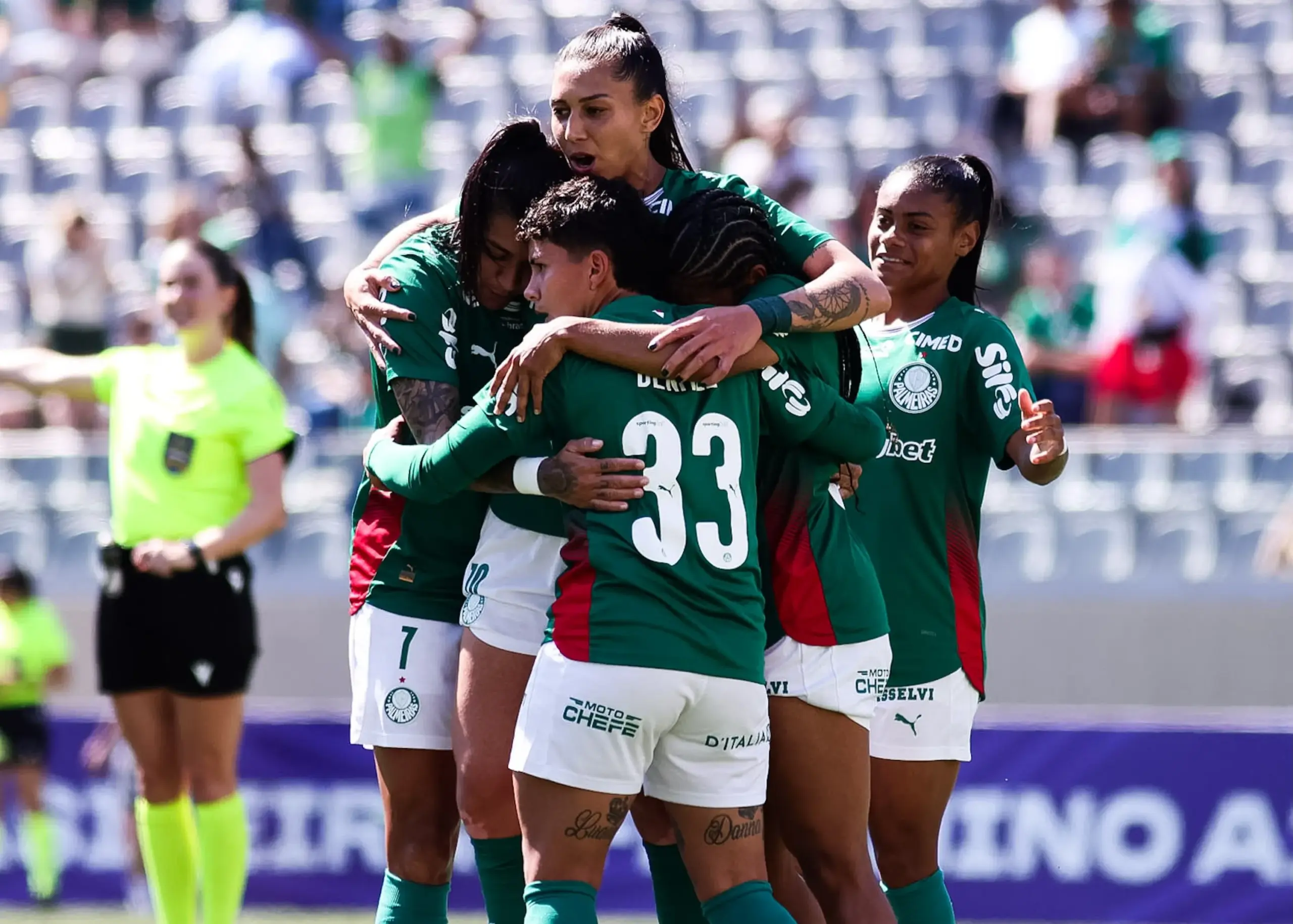 Palmeiras bate Internacional Brasileirão Feminino