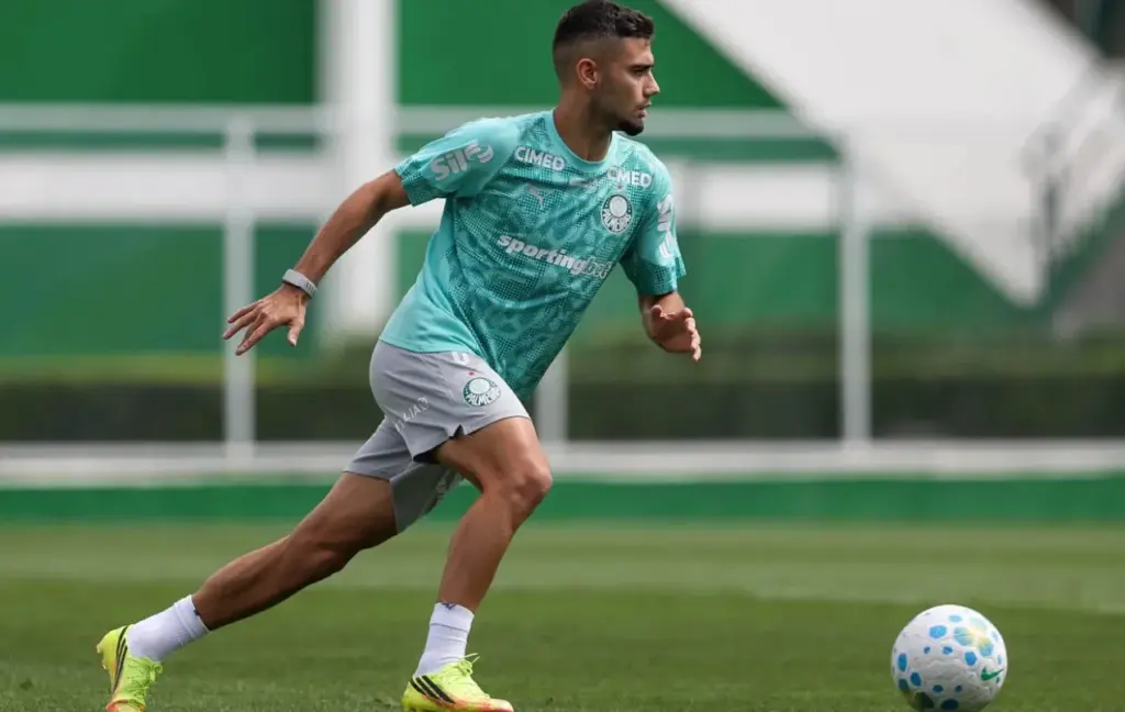 BRASILEIRÃO: Clássicos estaduais e briga pelo G-4 agitam o domingo