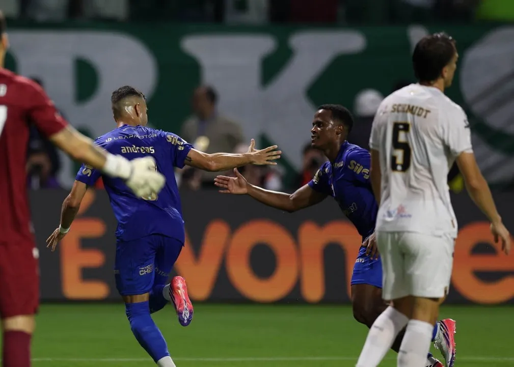 Palmeiras vence Santos Copa do Brasil