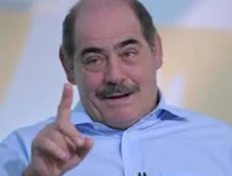 Memórias...Rivellino, o inventor do drible elástico 2 Rivellino - 2026