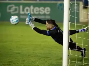 Confiança rescinde com dois jogadores antes do fim da Série C