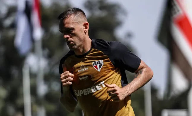 Toloi avança em transição e São Paulo foca na Sul-Americana