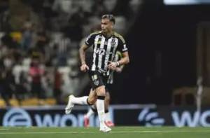 Atlético-MG emite nota contra arbitragem e promete advertência para Reinier