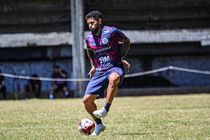 Caxias-RS x Figueirense-SC - Onde assistir, escalações e arbitragem 2 Roberto novidade escalação Caxias