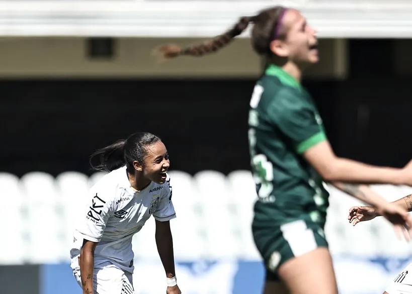 BRASILEIRÃO FEMININO: Palmeiras embola briga pela liderança 2 Santos goleia Juventude Brasileirão Feminino
