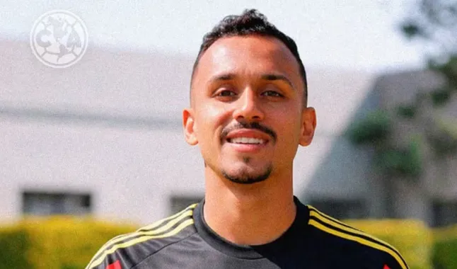 Santos negocia com Lima, mas sofre com transfer ban