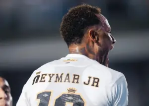 Neymar critica torcida do Santos: 'Melhor ficar em casa'