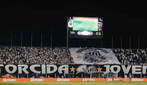 Organizada do Santos se reúne com elenco no CT e cobra postura
