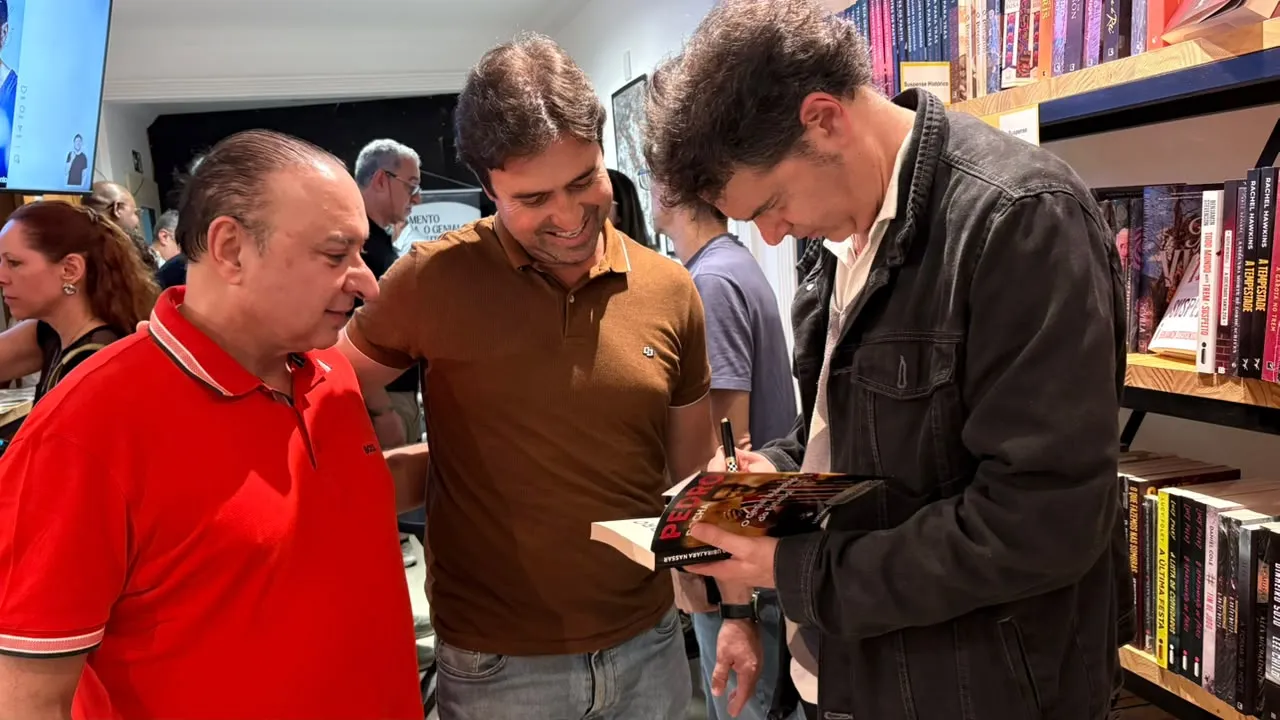 FI CULTURA:- Personalidades do São Paulo no lançamento do livro sobre Pedro Rocha 4 FI CULTURA:- Personalidades do São Paulo no lançamento do Livro sobre Pedro Rocha