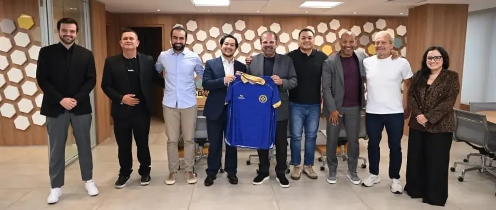 Novo presidente do Araçatuba debate projetos com a FPF