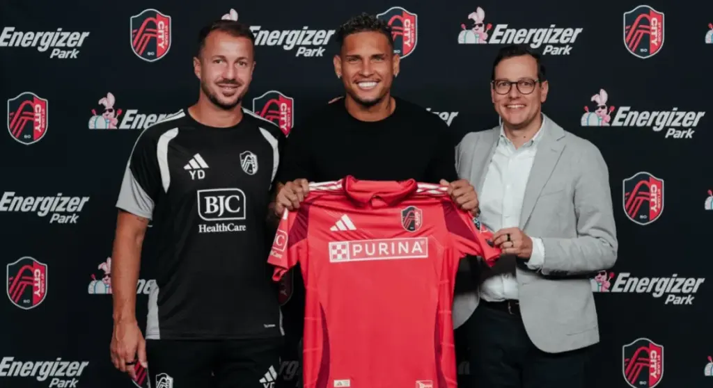 Ex-Palmeiras, Rafael Navarro quebra recorde e vira contratação mais cara da MLS