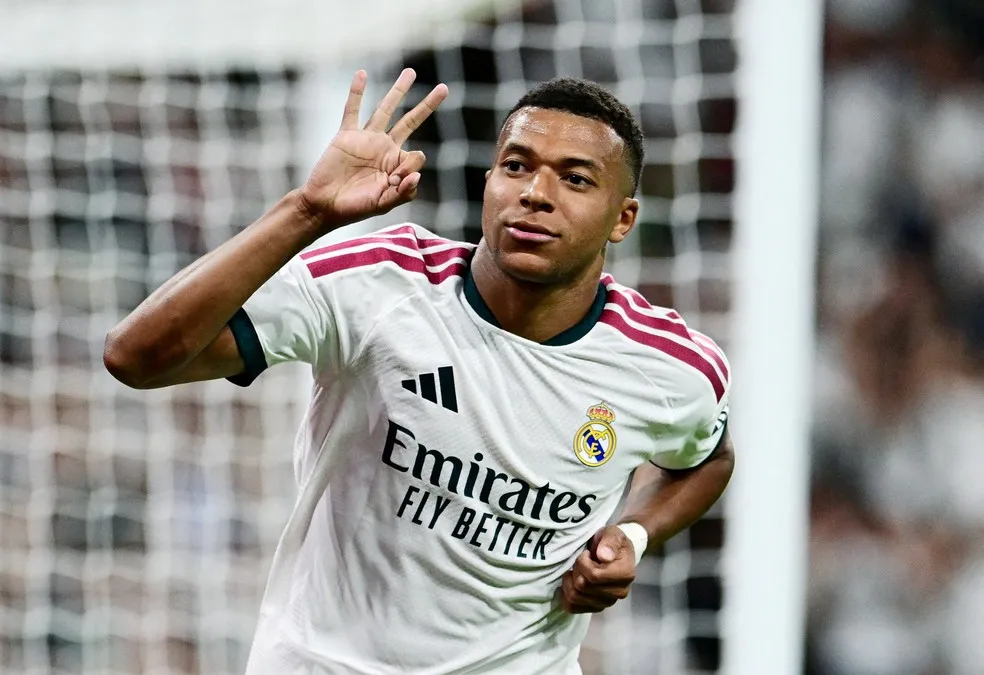 Após 20 anos, Mbappé deixa a Nike e assina com marca suíça