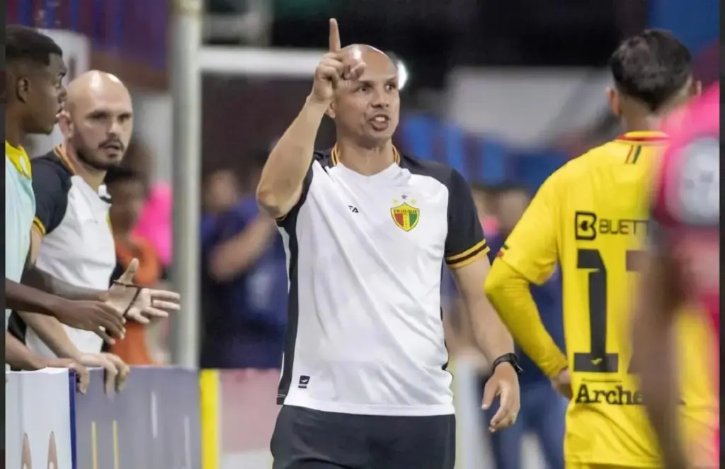 Higo Magalhães pede recuperação mental do Brusque na Série C