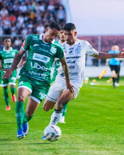ASA-AL 0 x 2 Uberlândia-MG - Uberlândia põe uma mão no título da Série D 4 KW1SOt6Z image
