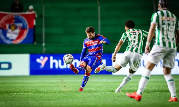 Série B: Lucas Sasha celebra fase no Fortaleza e mira acesso