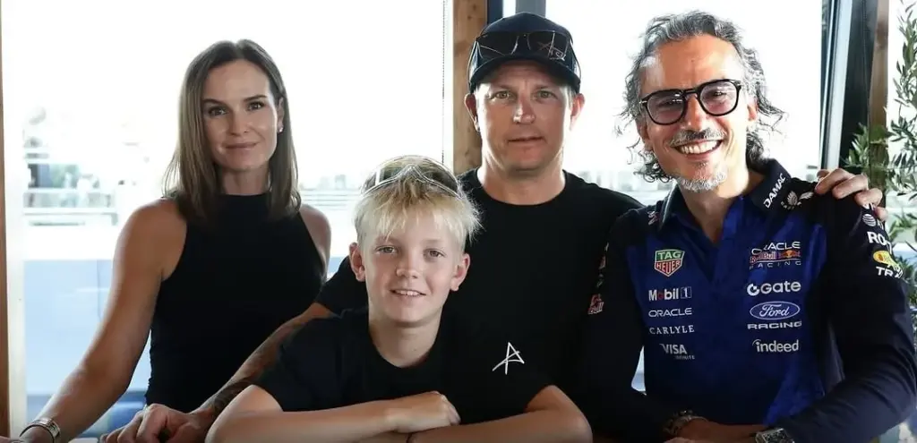 Filho de Raikkonen reforça equipe de jovens pilotos da Red Bull