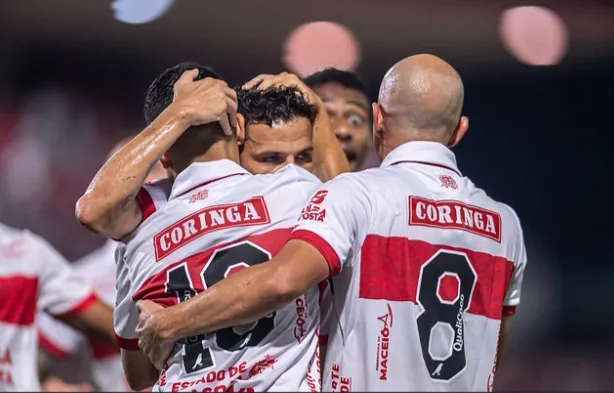 CRB 3 x 1 América-MG - Galo confirma favoritismo e se aproxima do G-2 3 Screenshot 382