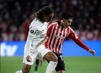Estudiantes-ARG 1 x 1 Corinthians - Timão leva susto, mas volta vivo da Argentina 3 Corinthians segura o empate na Argentina