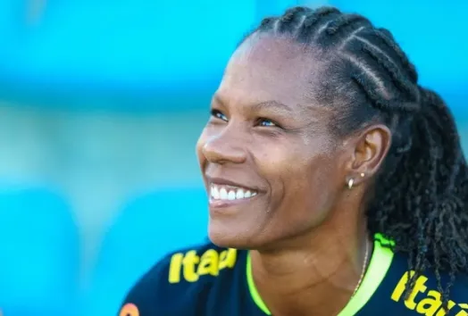 Formiga, lenda do futebol feminino brasileiro