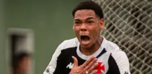 Clube saudita tem interesse na contratação de zagueiro do Vasco
