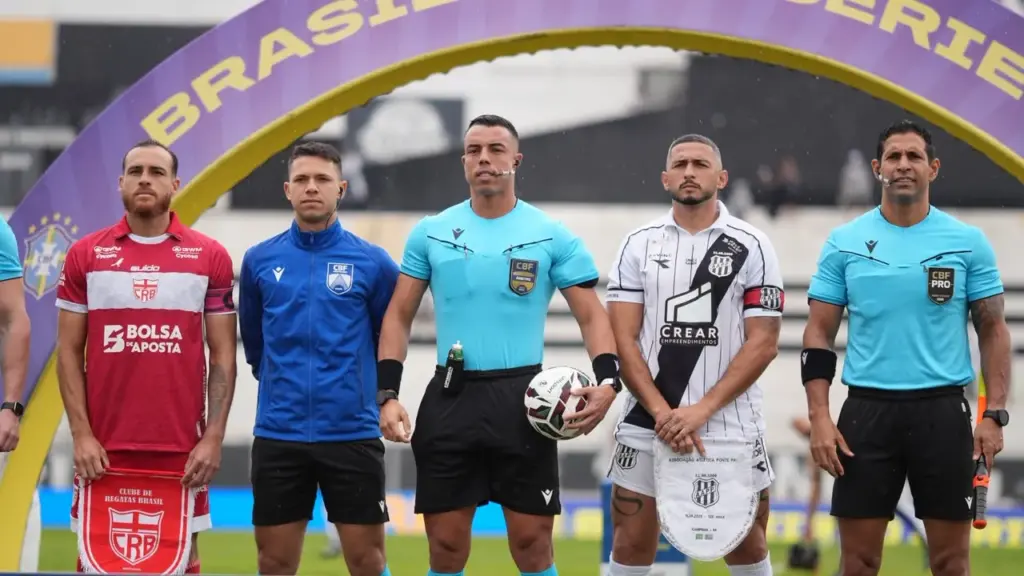 Ponte Preta 1 x 0 CRB - Macaca vence após 5 meses na Série B 2 Foto: Igor Henrique / PontePress