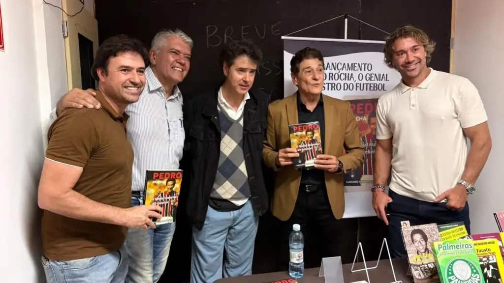FI CULTURA:- Personalidades do São Paulo no lançamento do livro sobre Pedro Rocha