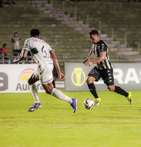 Botafogo-PB 0 x 0 Maringá-PR - Belo pressiona mas Maringá segura empate 2 YyMOnVjj image