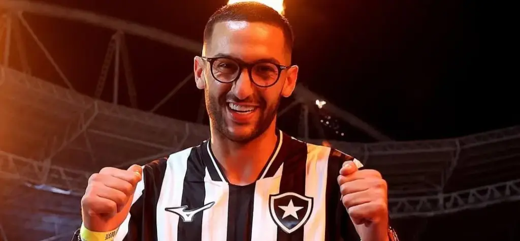 Botafogo aguarda documento para regularizar Ziyech no BID