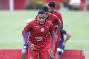 Náutico x Operário-PR - Onde assistir, horário e escalações