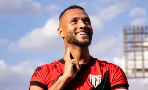 Atlético-GO 4 x 0 Criciúma - Dragão atropela e dorme no G6 da Série B 3 atletico go x criciuma serie b raphael teixeira 1