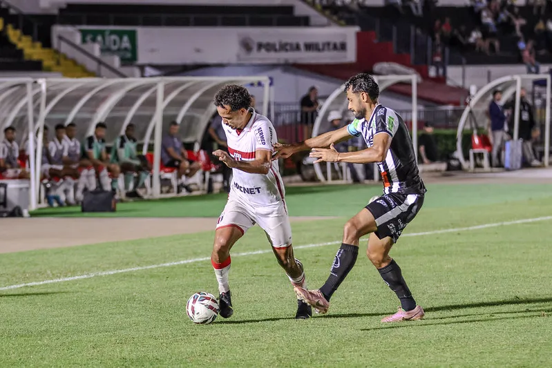 botafogo sp x athletic mg joao victor menezes