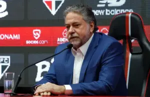 Expulso, Casares pode ter de pagar R$ 10 mi ao São Paulo