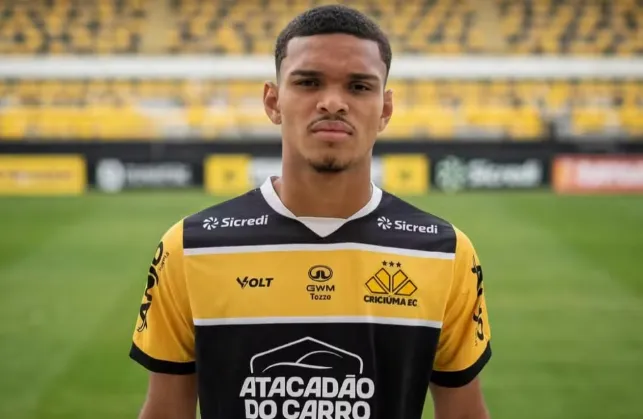 criciuma matheus gomes treze