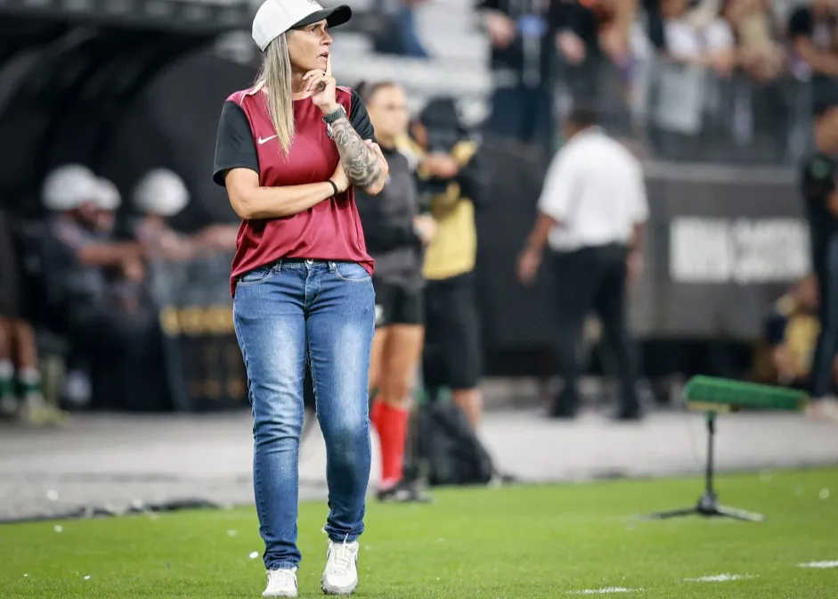 Emily Lima projeta reação Corinthians Brasileiro Feminino
