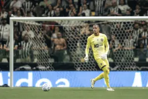 Goleiro do Atlético-MG celebra classificação na Copa Sul-Americana: 