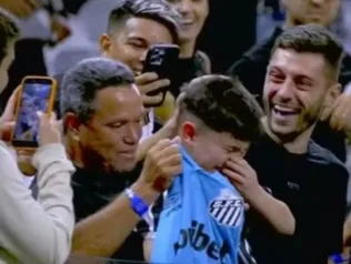 Neymar - menino - camisa