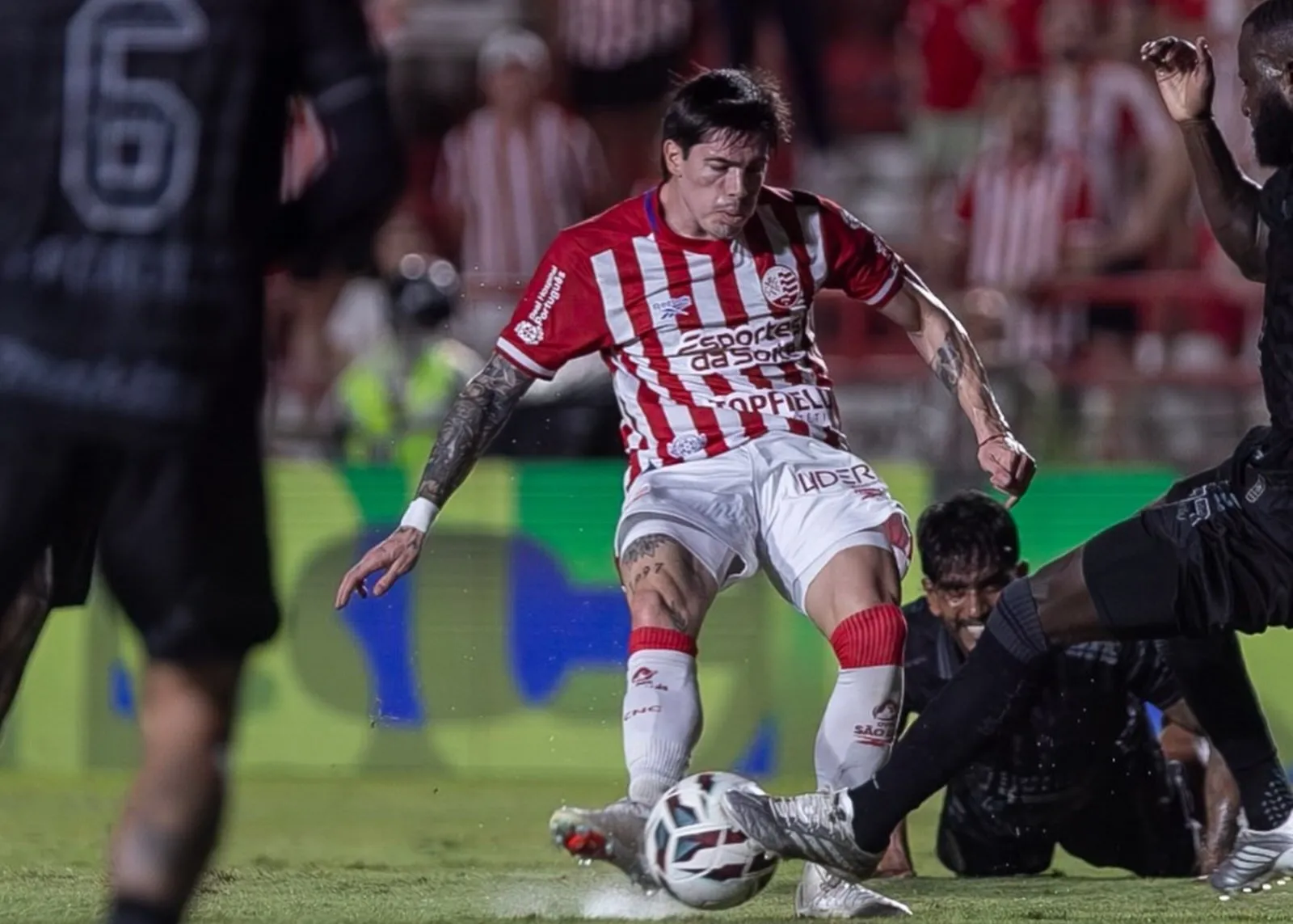 Náutico-PE 3 x 3 Operário-PR - Empate eletrizante na Série B 3 Náutico Operário-PR Série B