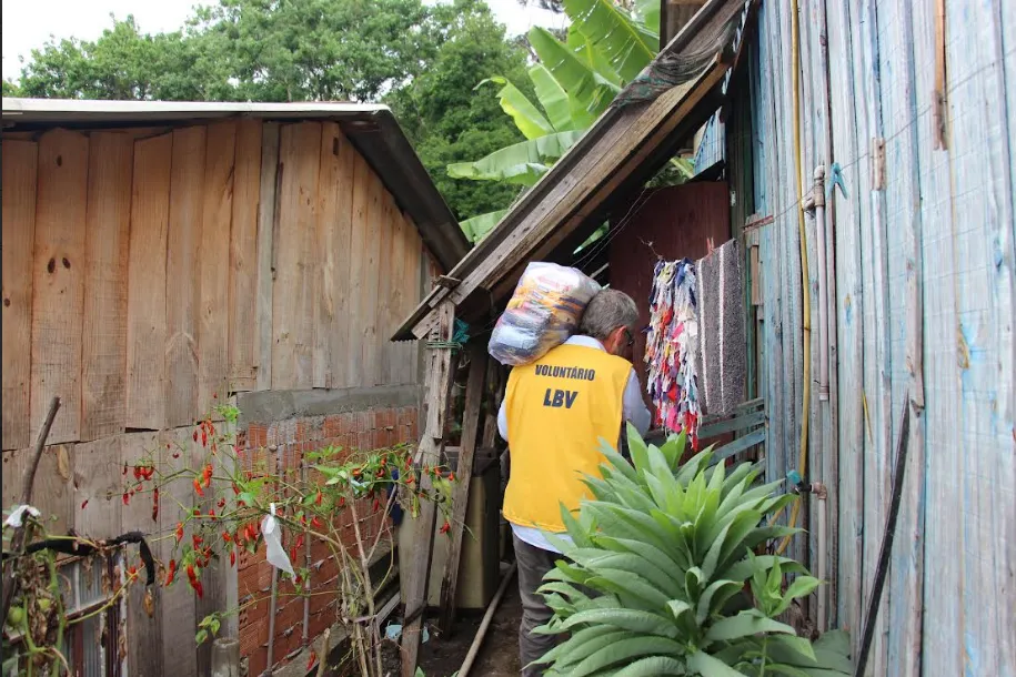 LBV mobiliza arrecadação de alimentos para beneficiar milhares de famílias no Natal 2 oj2LzAZ0 image
