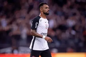 Conmebol pune Raniele para jogo contra Estudiantes e multa Corinthians