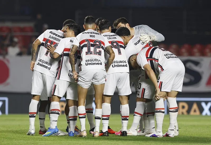 sao paulo divida elenco rubens chiri