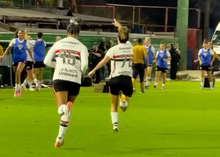 São Paulo vira Flamengo Brasileirão Feminino
