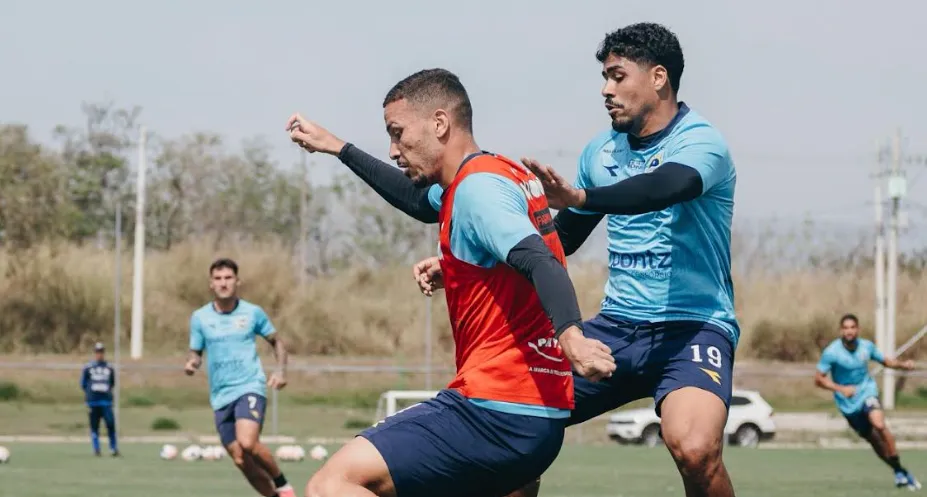 Técnico do São José destaca evolução antes de jogo-treino