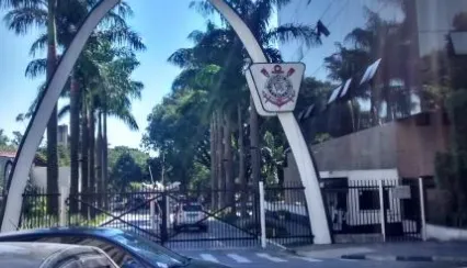 Polícia Federal vai ao Corinthians em apuração sobre empresa de segurança